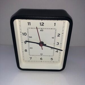 Hearth & Hand with Magnolia clock